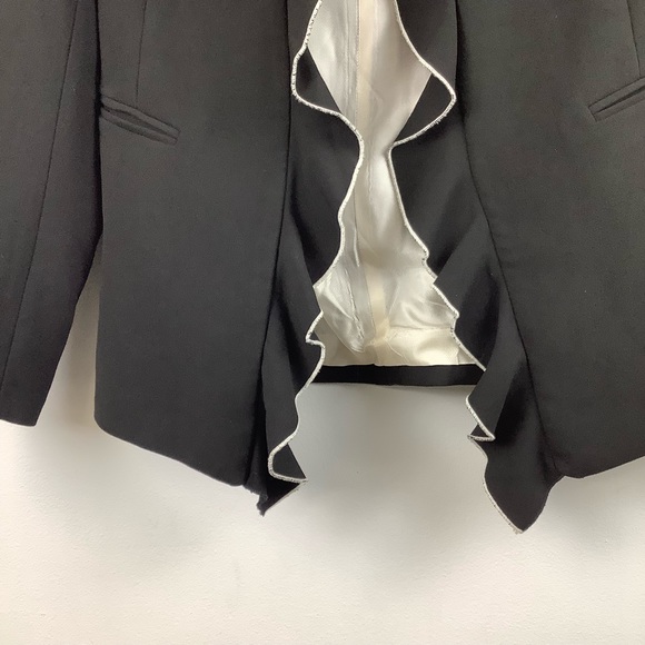 Zara Blazer with Contrast Piping in Black with White - Picture 5 of 8